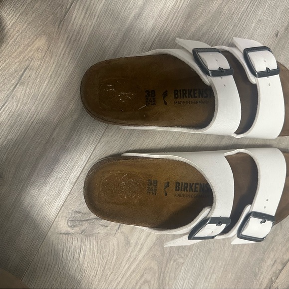 Birkenstock White Sandals - Picture 2 of 3